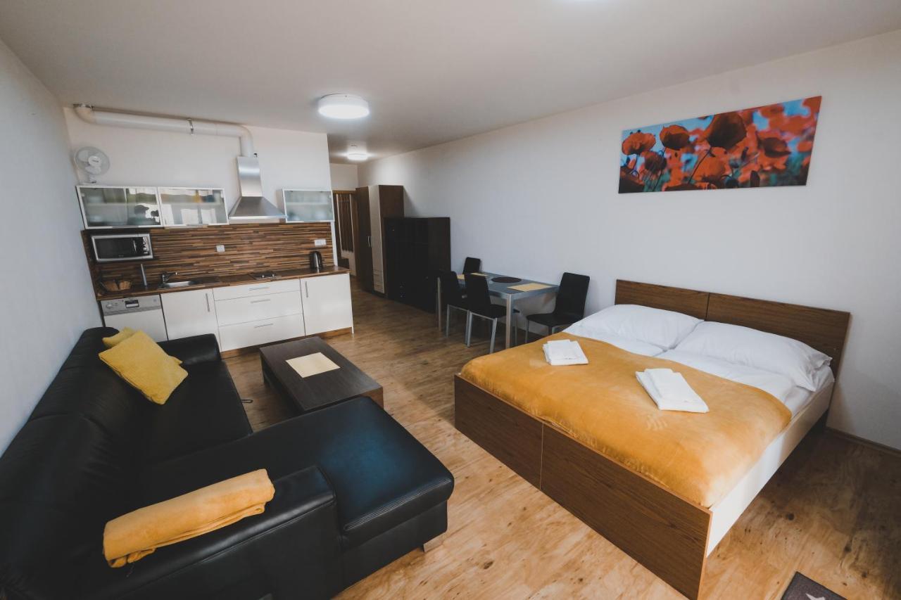 Apartman Max Lipno Lipno nad Vltavou Exteriör bild