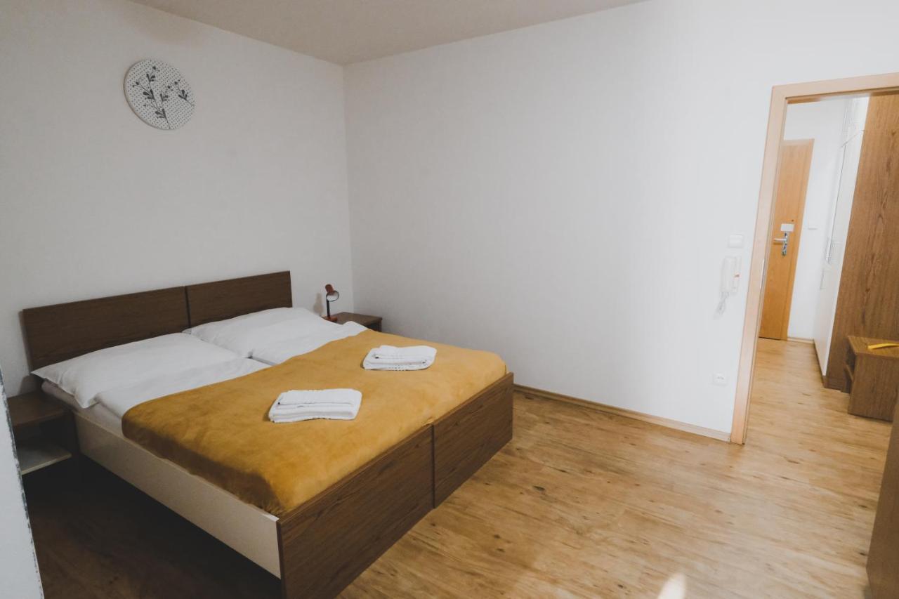 Apartman Max Lipno Lipno nad Vltavou Exteriör bild